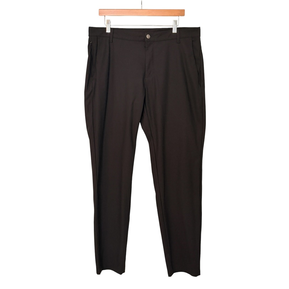 Fabletics Mens The Only Pant Black Performance Stretch Chino MB0118 36x34
